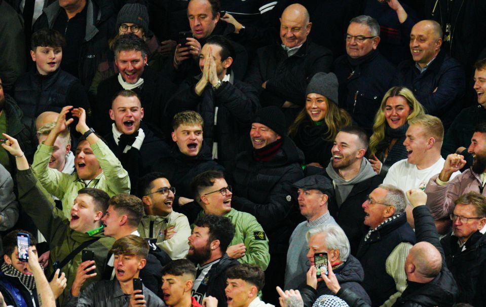 Alan Shearer and Lee Clark watched Newcastle make the fifth round of the FA Cup