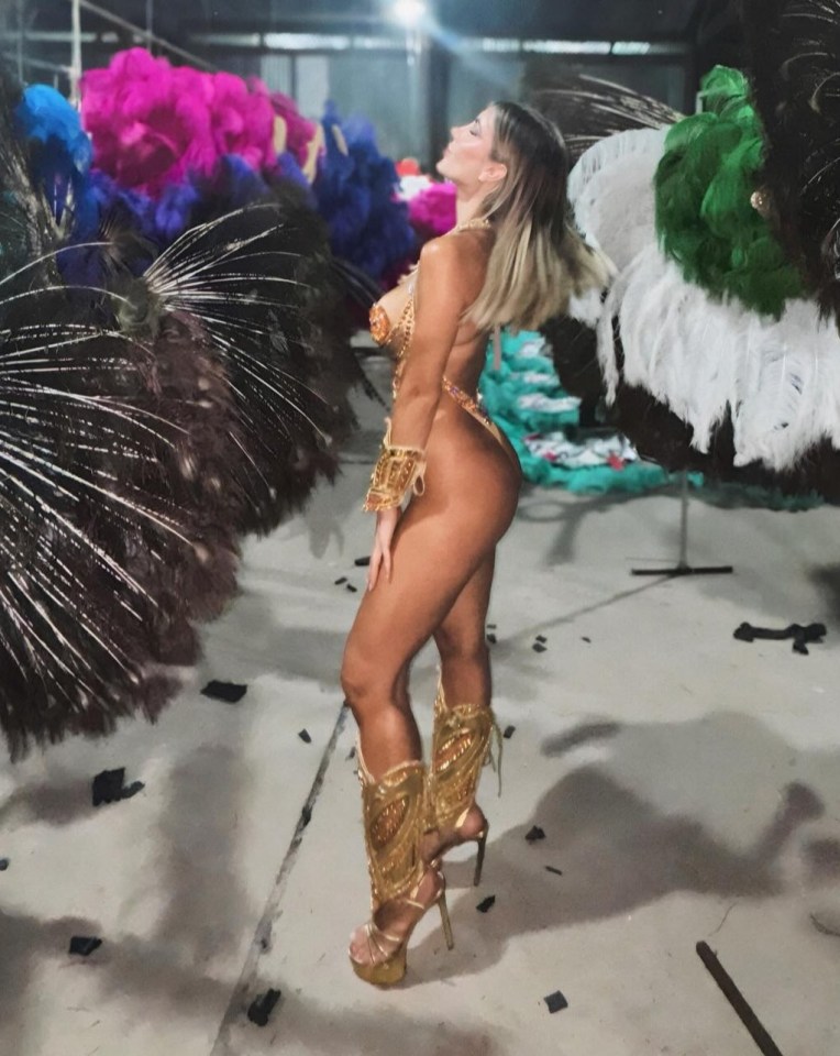 Muri Lopez showed off her stunning body in the outfit