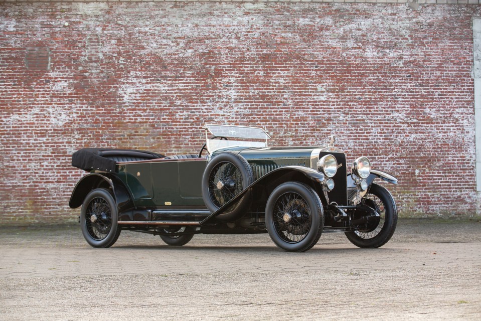 It could fetch up to £435,000 according to luxury auction house RM Sotheby's