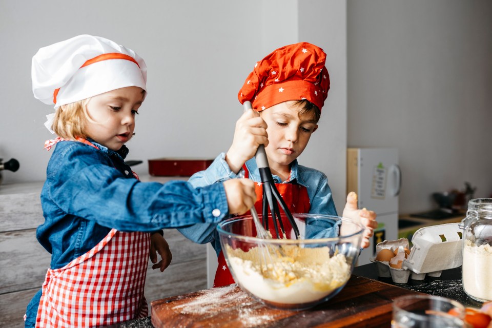 Three ways to entertain kids in the kitchen with cheap and tasty treats