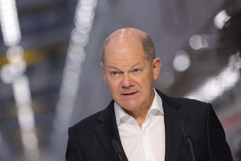 German Chancellor Olaf Scholz has tried to contain farmers’ rage by phasing out the diesel tax break over time and scrapping plans to abolish tax exemption on agricultural vehicles