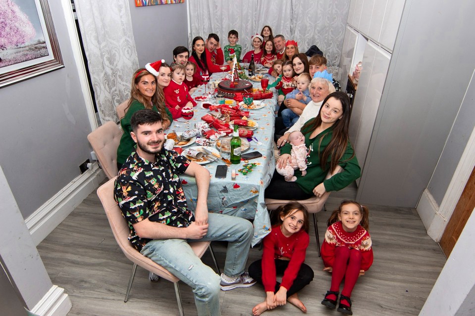 '22 Kids and Counting at Christmas’ will be on Channel 5 at 8pm on Sunday 21