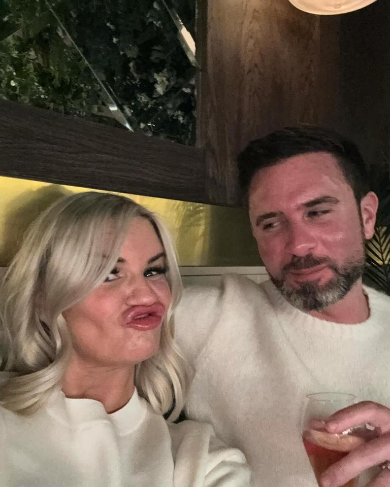 Kerry Katona has posted a loved-up snap from fiance Ryan Mahoney