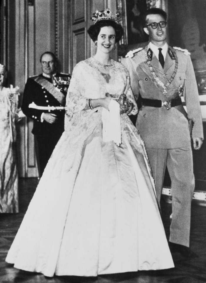 Queen Fabiola of Spain got married in a Balenciaga creation