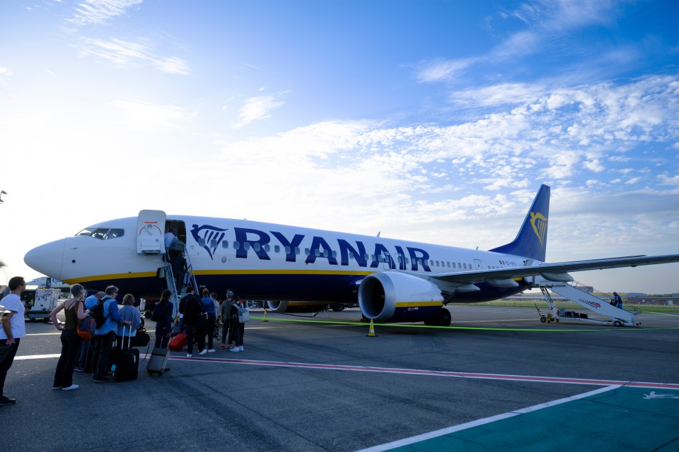 I saved on my Ryanair flights by leaving my booking to the last-minute