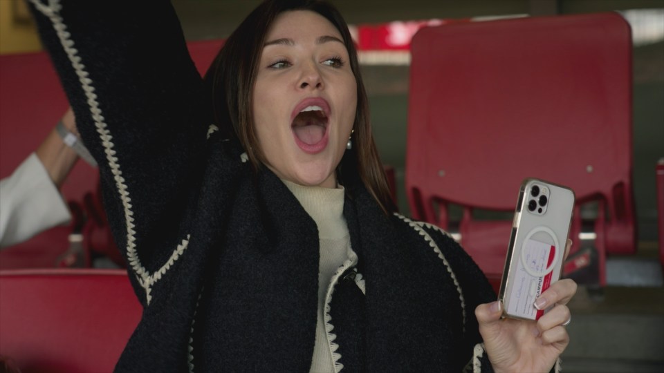 Married To The Game features Catherine cheering on her fiance at The Emirates