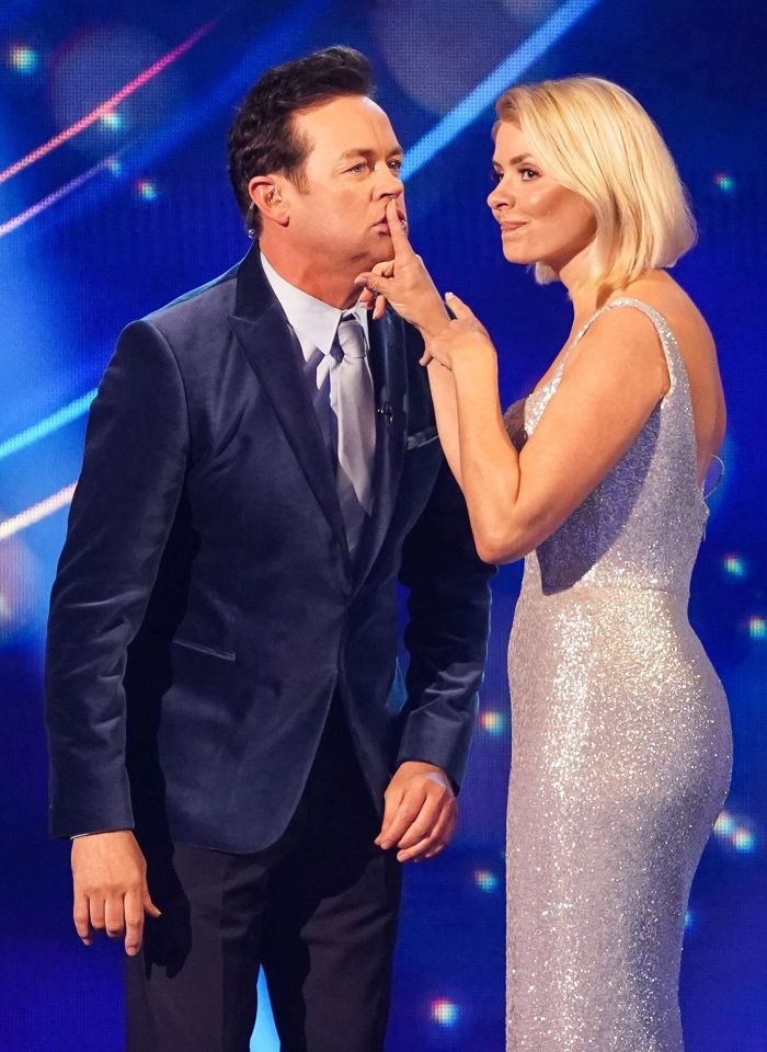 Stephen Mulhern co-hosts Dancing On Ice with Holly