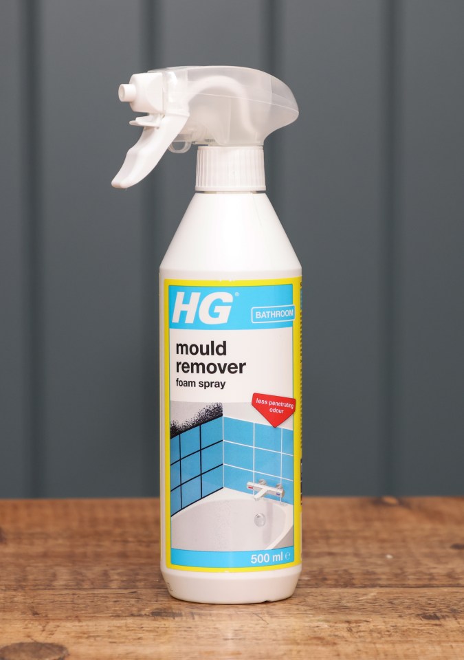 You can't use the HG spray on metal or plastic.