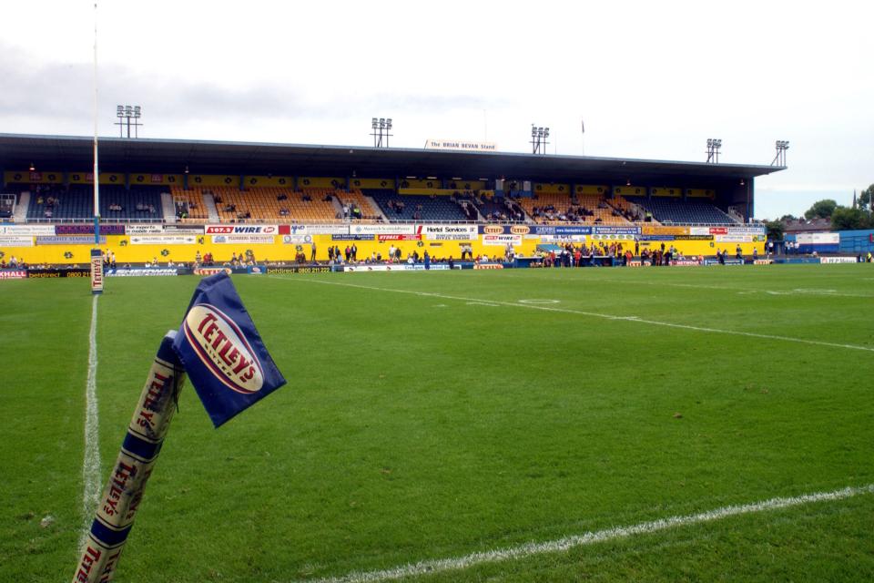 Warrington switched from Wilderspool to the Halliwell Jones Stadium in 2004