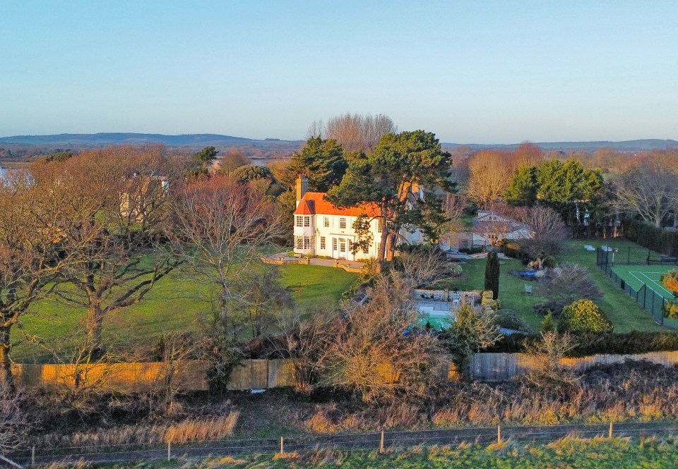 The Victorian mansion sits on the water at Dell Quay