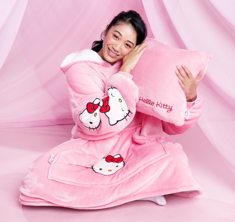 Hello Kitty Oodie Valentine's Day range