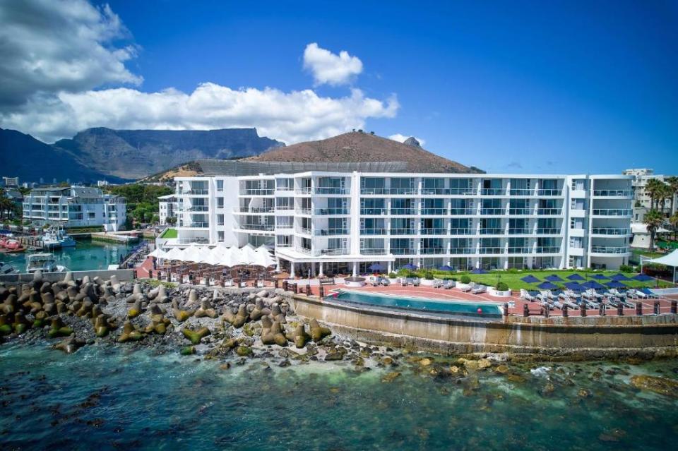 The ex-Islanders are staying at the Radisson Blu Hotel Waterfront in Cape Town