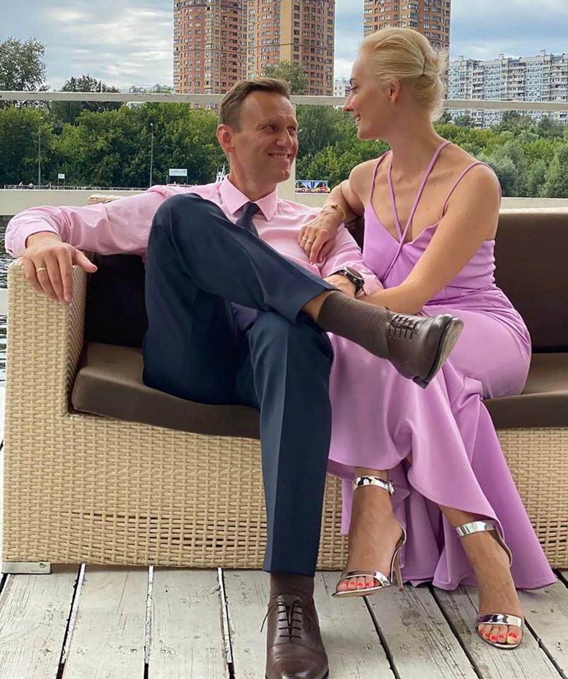 Navalny with his wife Yulia – he sent her a heartfelt Valentine’s day message just days before his reported death