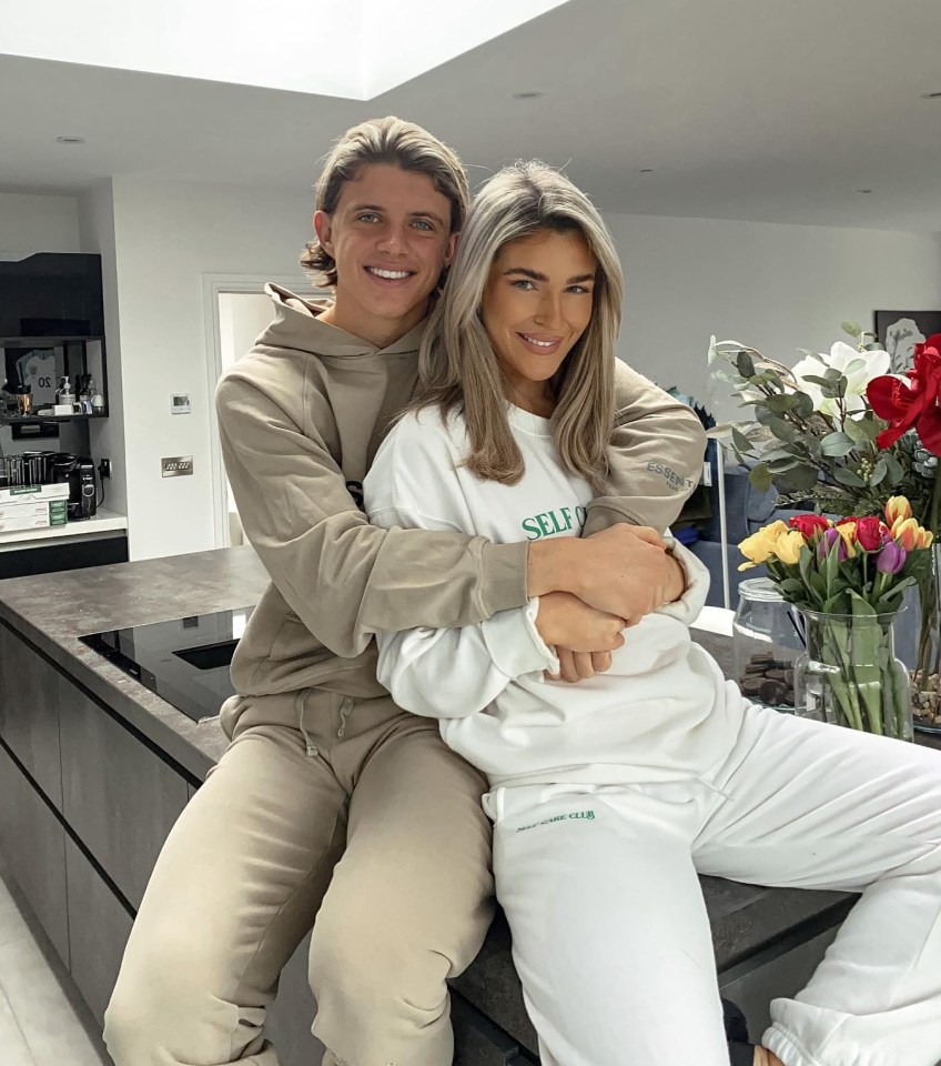 Conor Gallagher and Aine pose for a romantic snap together