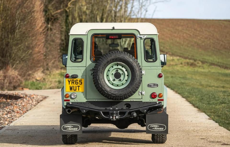 This Land Rover Defender 110 Heritage Edition was produced between 2015 and 2016