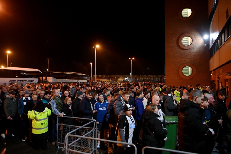 Kick-off between Blackburn and Newcastle at Ewood Park was delayed by 15 minutes