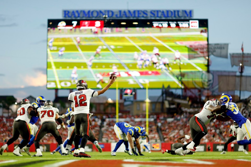 The Tampa Bay Buccaneers' facilities are 'smelly' with 'bugs in showers' the report claims