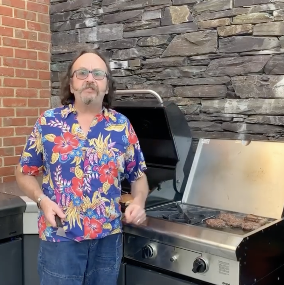 The Hairy Bikers star opted for bold colours in his kitchen, boasting green-painted walls and dark brown cabinets