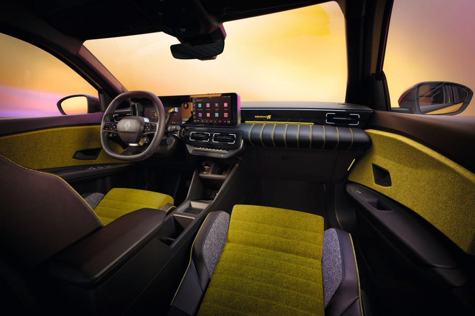 There are more Eighties vibes inside with the two-tier padded dash, H-design seats and rectangular instrument cluster with rounded edges