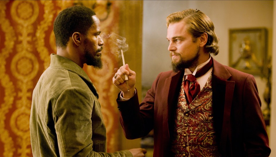 JAMIE FOXX & LEONARDO DICAPRIO Character(s): Django, Calvin Candie Film 'DJANGO UNCHAINED' (2012) Directed By QUENTIN TARANTINO 25 December 2012 SAB5099 Allstar Collection/THE WEINSTEIN COMPANY **ACHTUNG** Für dieses Bild gilt: Nur redaktionelle Nutzung, Copyright: THE WEINSTEIN COMPANY und/oder der vom Rechteinhaber beauftragte Fotograf. Verwendung ausschließlich für redaktionelle Berichterstattung in Zusammenhang mit diesem Film und entsprechender Filmtitelnennung. Cover-, Buch-, Kalendernutzungen und ähnliches nur nach vorheriger individueller Absprache. Fotovermerk ist obligatorisch und muß den Hinweis THE WEINSTEIN COMPANY enthalten. Sofern angegeben sollte auch Nennung des Fotograf erfolgen. Kommerzielle Nutzung jedweder Art ist untersagt, eine Freigabe ist nur möglich, wenn die schriftliche Genehmigung des Rechteinhabers eingeholt wird. **WARNING** This Photograph is for editorial use only and is the copyright of THE WEINSTEIN COMPANY and/or the Photographer assigned by the Film or Production Company & can only be reproduced by publications in conjunction with the promotion of the above Film. A Mandatory Credit To THE WEINSTEIN COMPANY is required. The Photographer should also be credited when known. No commercial use can be granted without written authority from the Film Company.1111z@yx