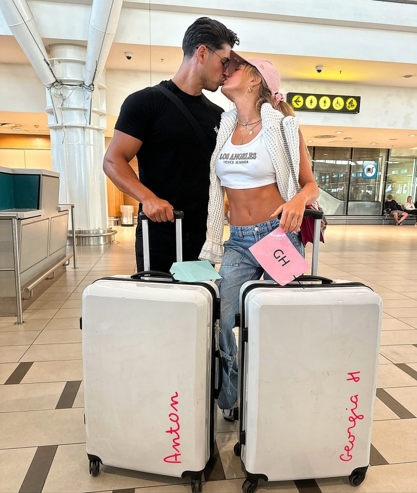 Georgia Harrison and Anton Danyluk packed on the PDA at the airport