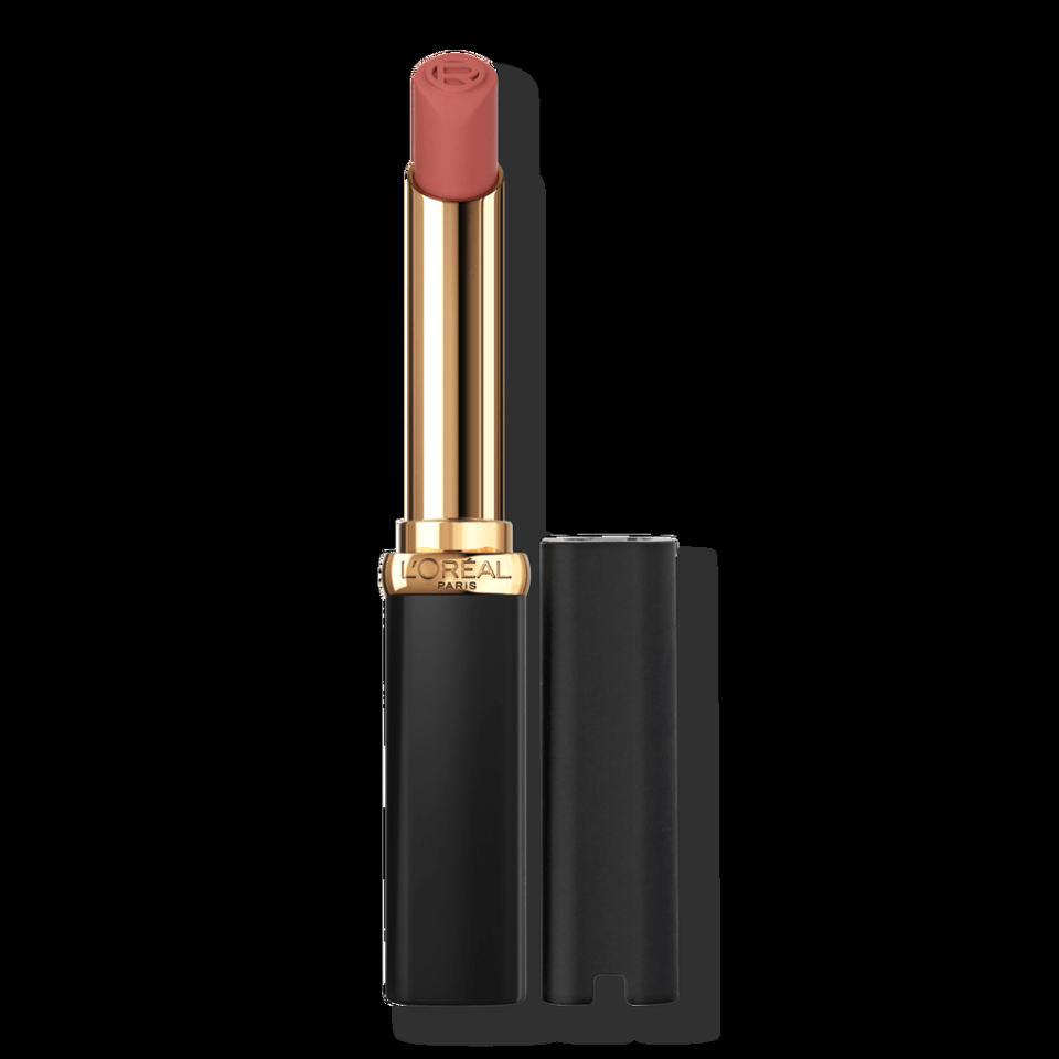 This lipstick's creamy formula glides on easily, and feels comfortable as promised