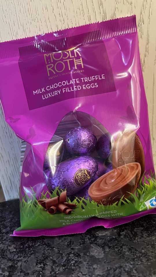 Shoppers say Aldi milk chocolate truffle-filled eggs taste like Lindt chocolate