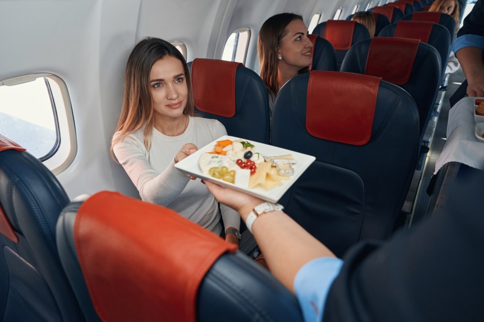 The easy-to-follow tips could help hangry Brits on long flights that would need a bite when up in the air