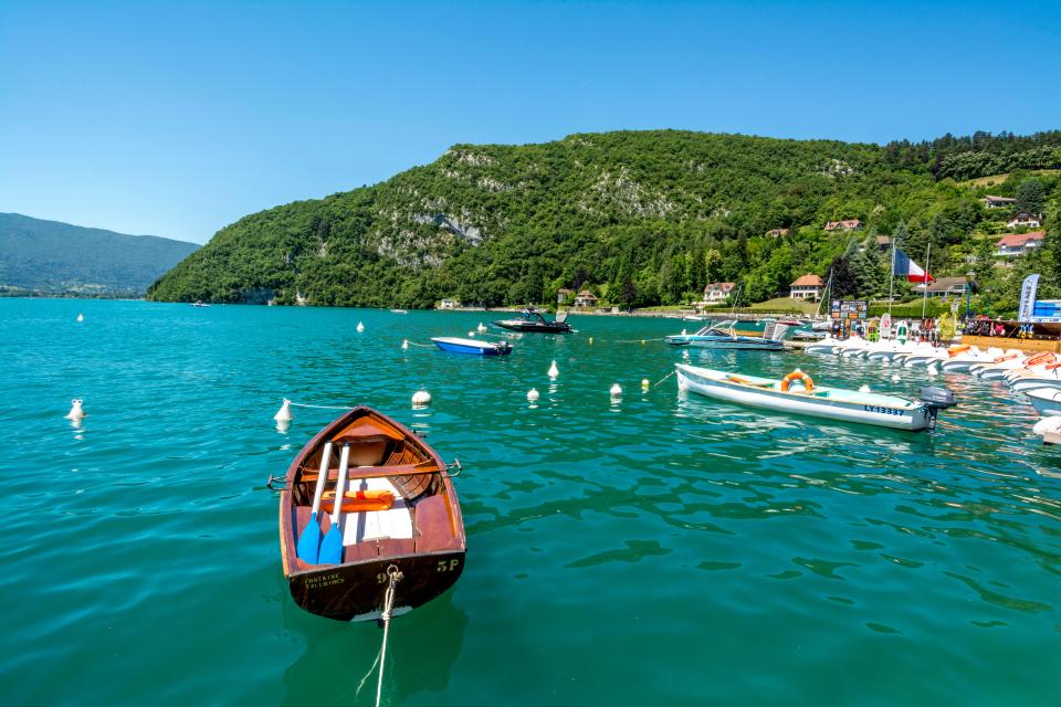 The town sits on the banks of Lake Annecy in the south east of France