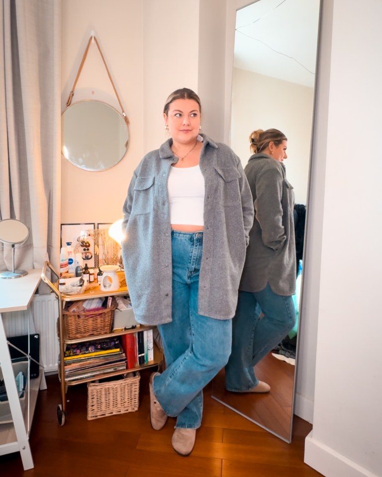 Headline: I'm a size 18 with 36E boobs and I put high-street coats to the test.. I've finally found the perfect one for winter, Elisabeth Carley-Leonard,