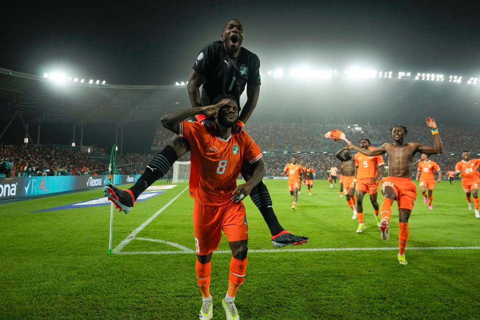 Ivory Coast beat Senegal and made it to the Africa Cup of Nations quarter-finals