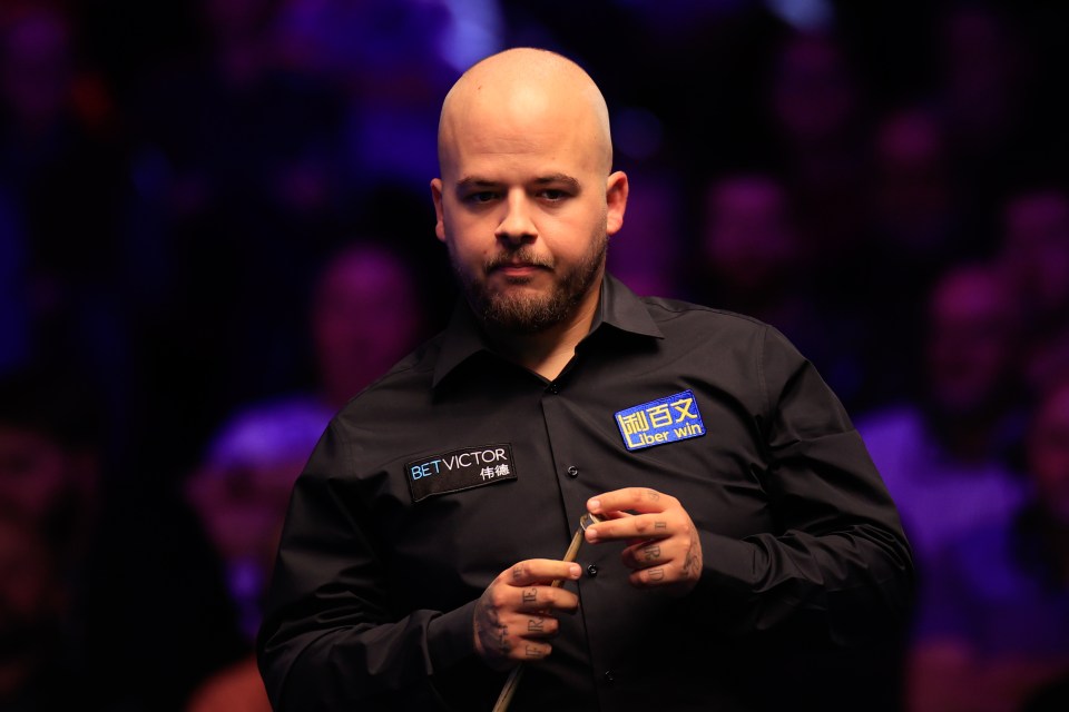 Luca Brecel is now competing on a TV quiz show