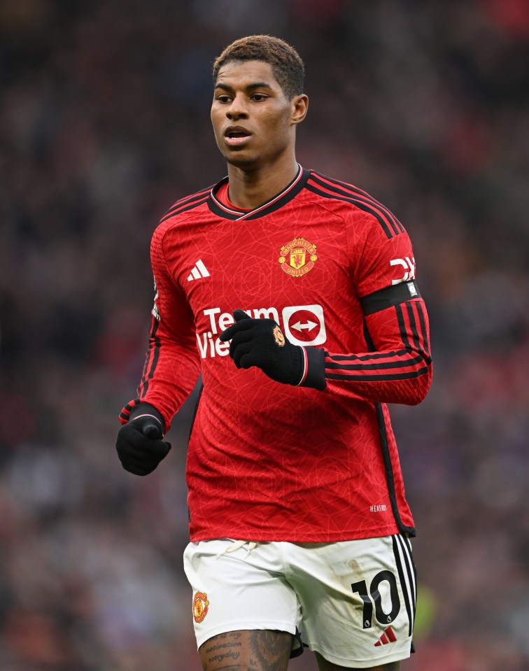 Marcus Rashford has said he will reward fans with tickets to a Man Utd game if they can guess what puzzle he was doing