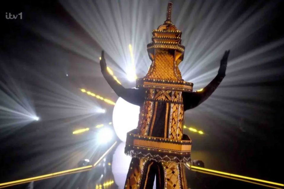 Eiffel Tower has been revealed in tonight's episode of The Masked Singer