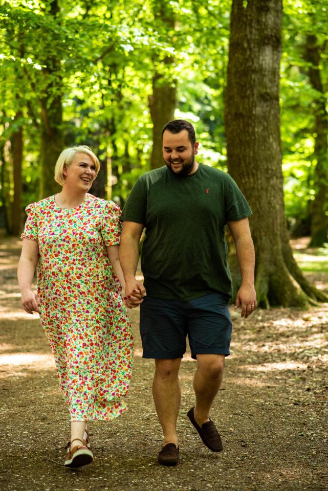 Lizzie Cooper and her husband Ollie redid their wedding photos after losing 13st together