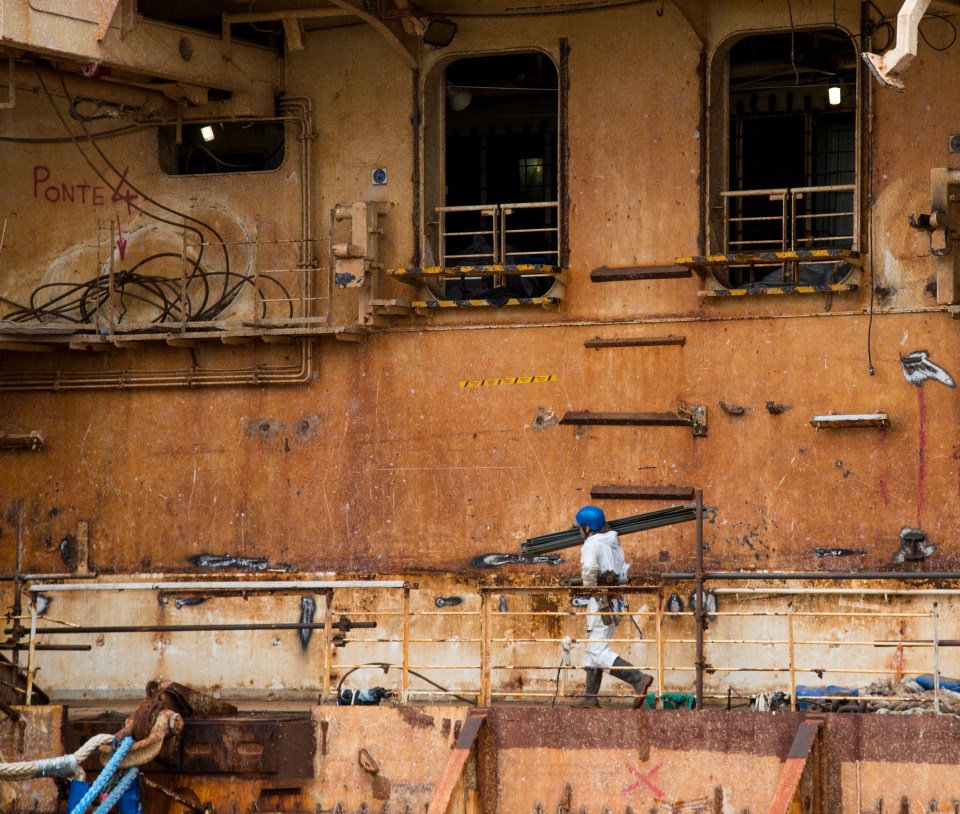 The sorry state of the deck of the ship that had rotten away