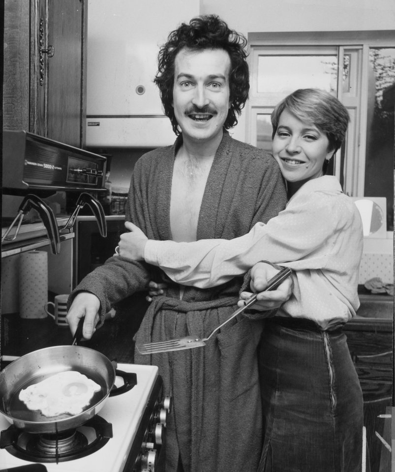 Steve Wright with Cyndi Robinson at their home in Henley-on-Thames in 1984