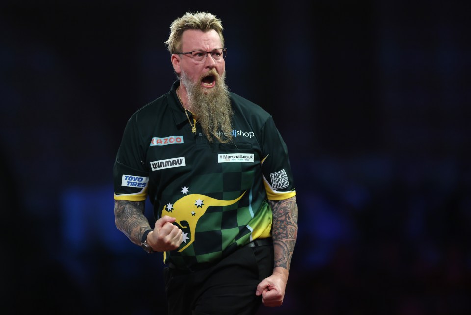 Simon Whitlock hit a nine-darter but still lost to Luke Littler