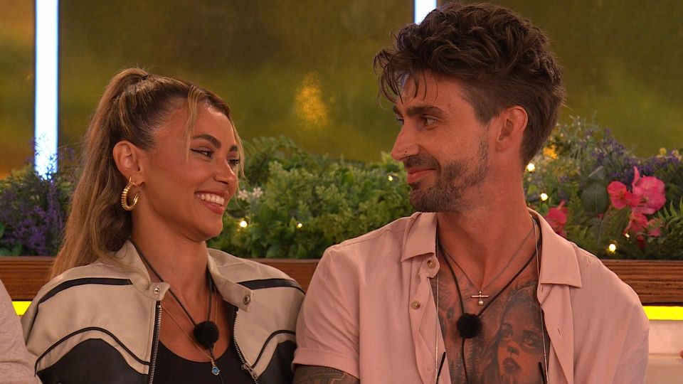 Viewers think Arabella Chi sabotaged the relationship between Joanna Chimonides and Chris Taylor