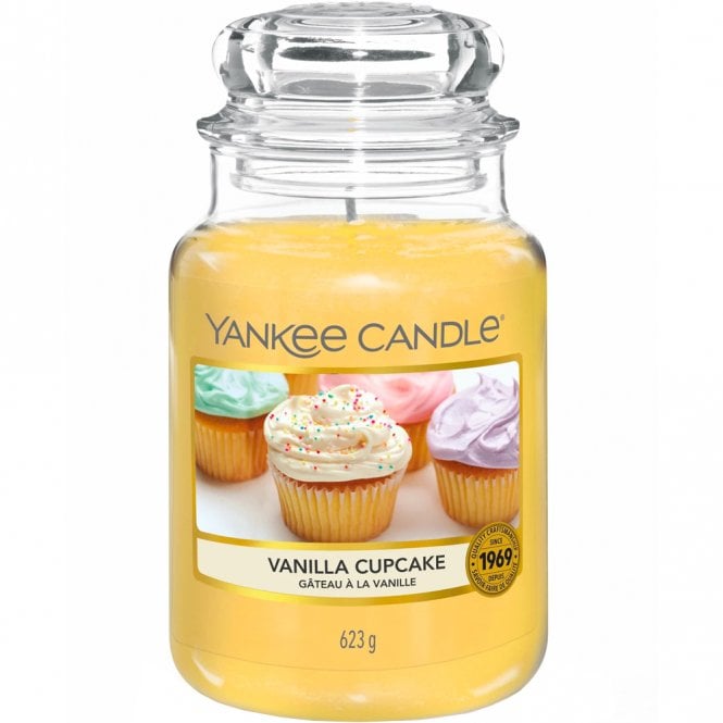 Get a Yankee Candle for £17.99 from justmylook.com