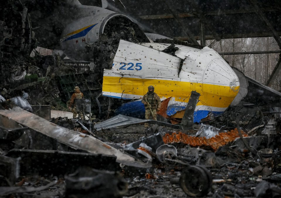 Russian media celebrated the destruction of the Mriya cargo plane