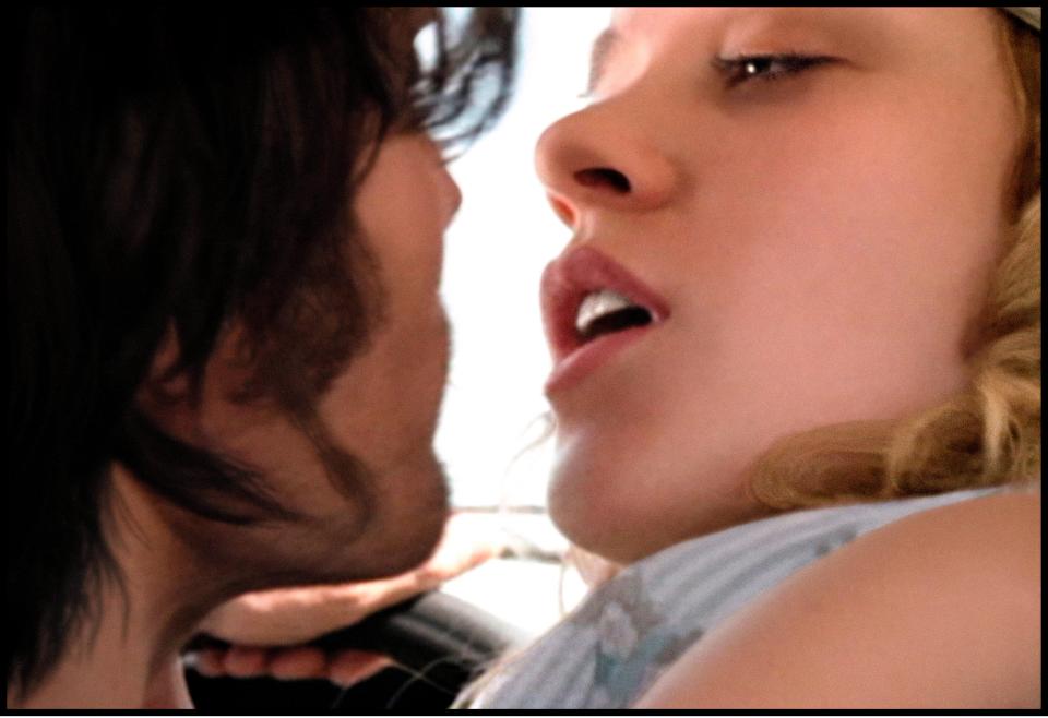 Chloe Sevingny and Vincent Gallo in the movie