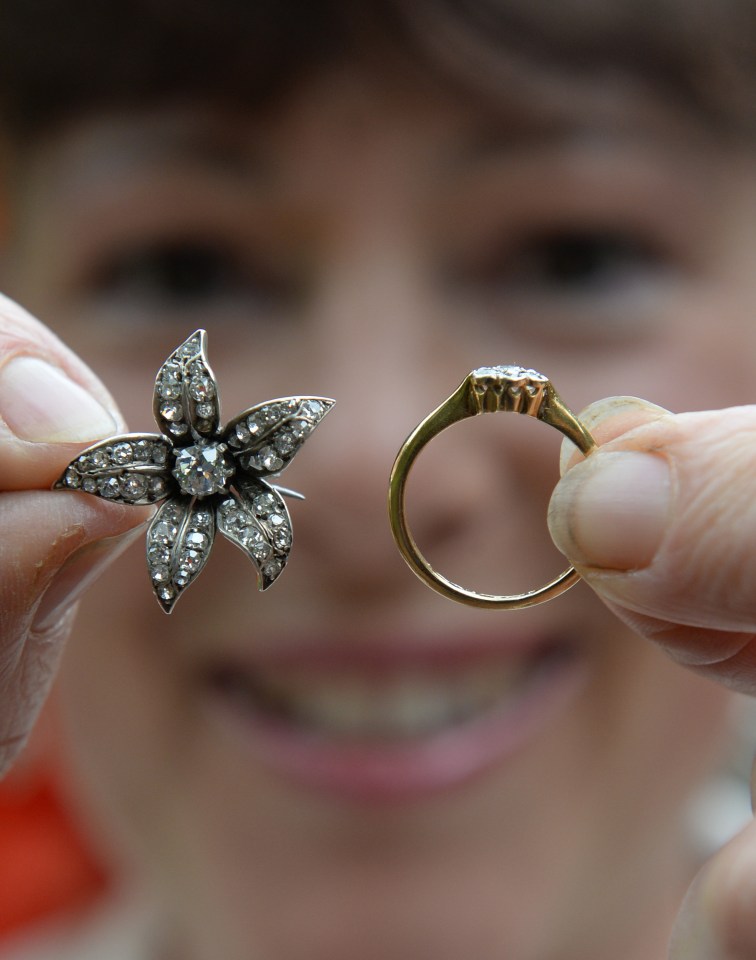 They found earrings, broche and a ring worth a whopping £5,000