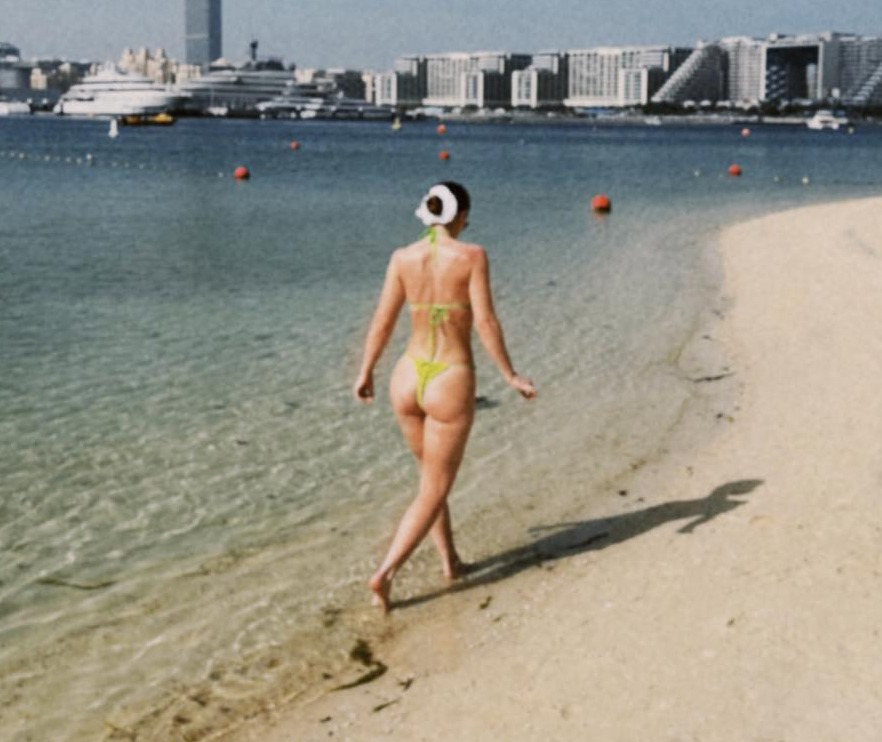 The actress shared a series of pictures from their Dubai break