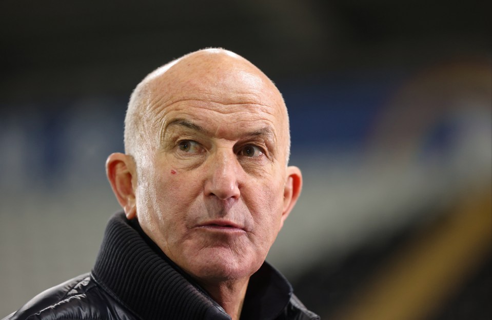 Stoke have eyed up Tony Pulis to replace Steven Schumacher at Stoke