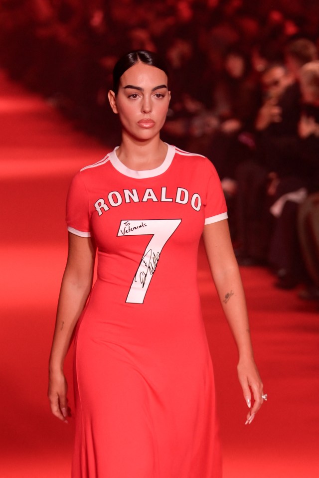 Georgina wore a CR7-inspired outfit at the fashion show