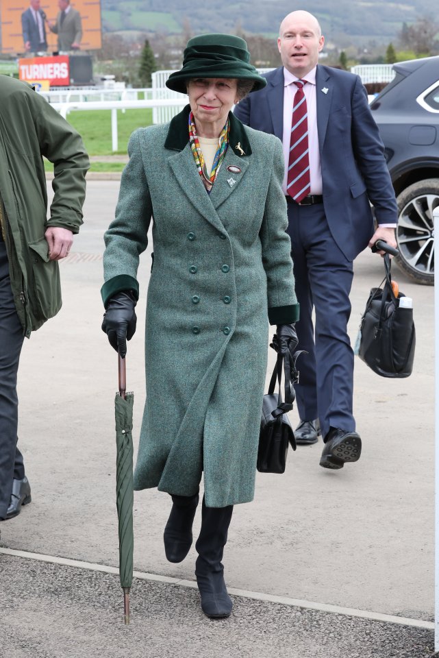 Royalty has arrived at Cheltenham, with Princess Anne wearing green in a nod to the St Patrick’s Thursday celebrations