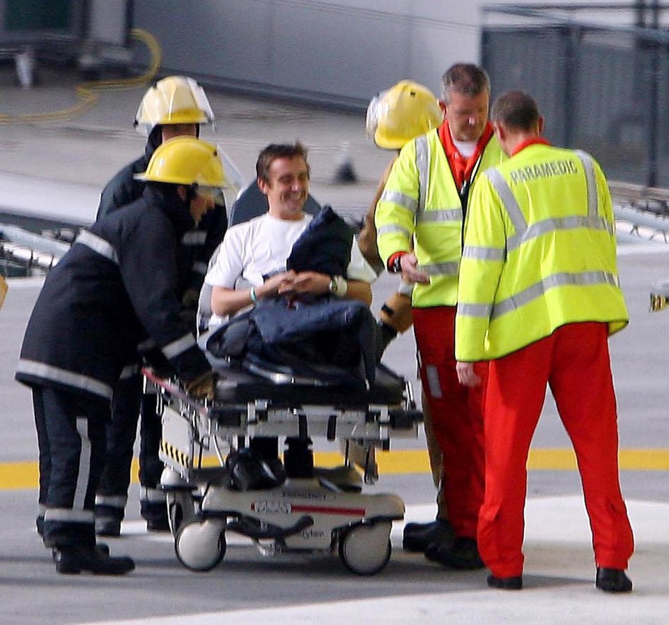 RECROP OF PREVIOUSLY TRANSMITTED IMAGE  Top Gear's Richard Hammond leaves Leeds General Infirmary. PRESS ASSOCIATION photo. Picture date: Thursday September 28, 2006. Mr Hammond was airlifted to hospital by Yorkshire Air Ambulance service after crashing a jet car last week. See PA story SHOWBIZ Hammond. Photo credit should read: Owen Humphreys/PA