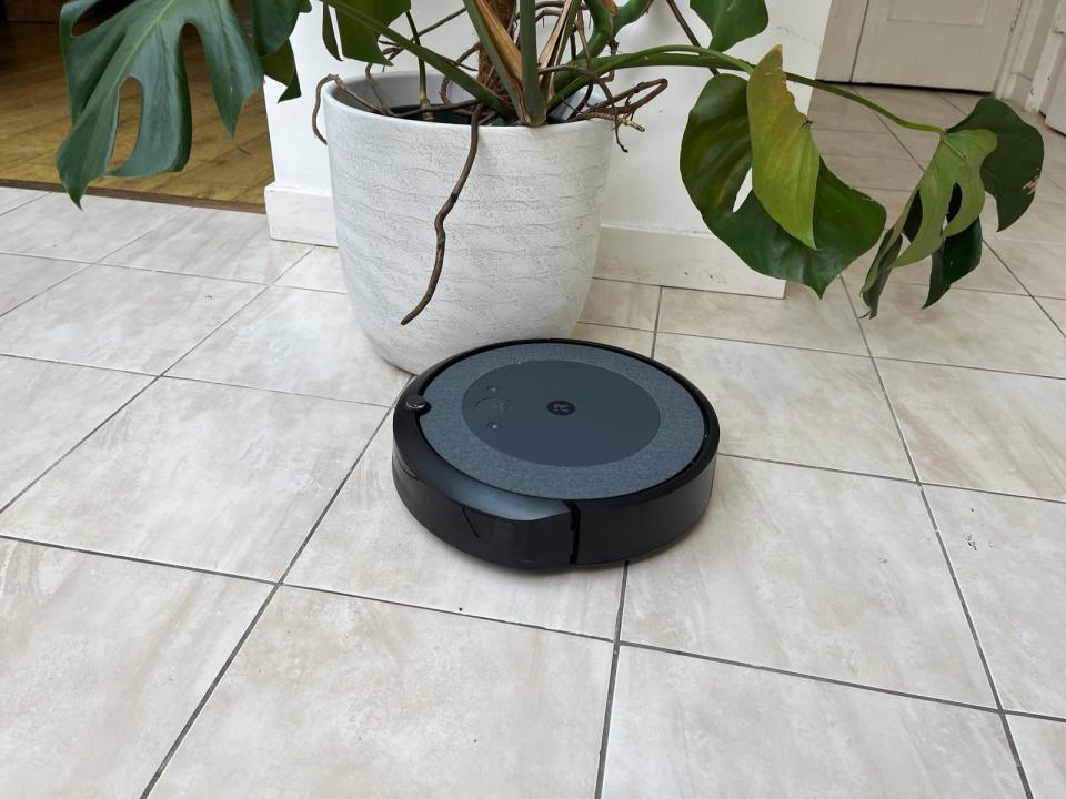 The Roomba has a sleek black and grey design that fits into any colour scheme