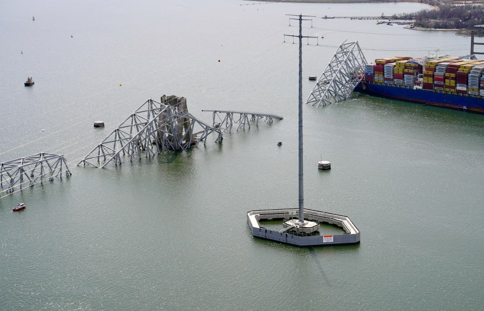 The structure collapsed into the water in a matter of seconds